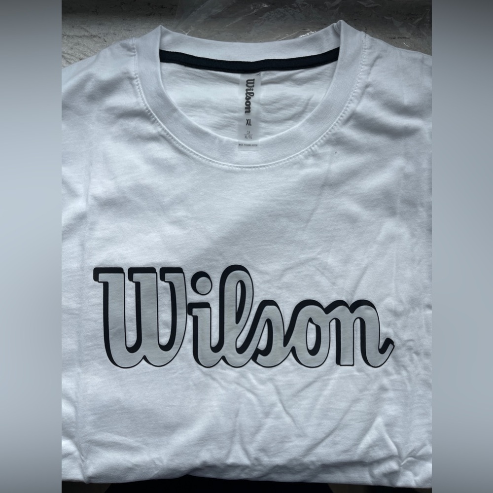 Wilson Mens tee - White short sleeve